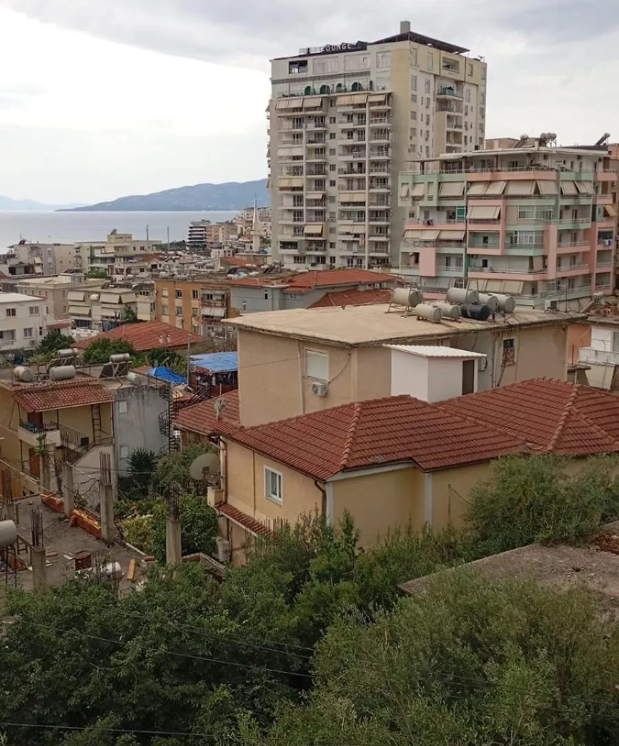 Sherzy'S Apartment ساراندا